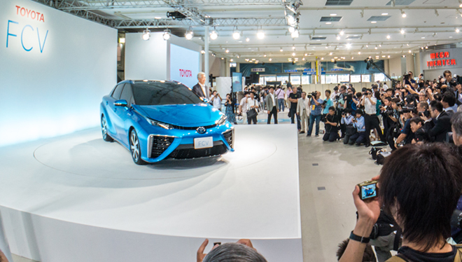 Toyota Fuel Cell Vehicle3