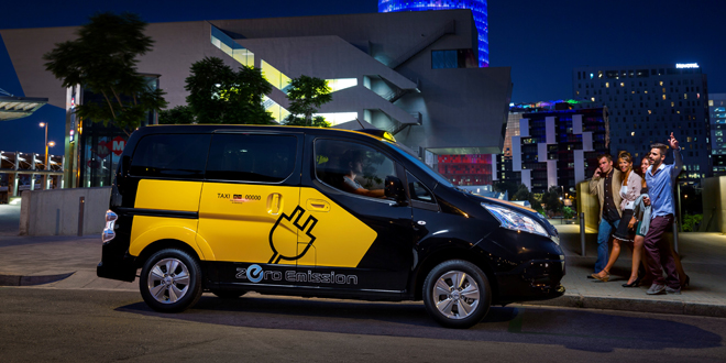 Nissan e-NV200 electric commercial van to go on sale in Japan in 2014