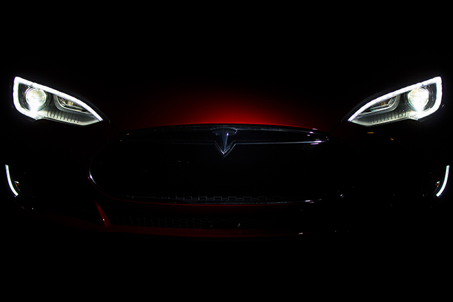 Every inch an EV: Tesla’s Model S redefines the automobile (new book excerpt)