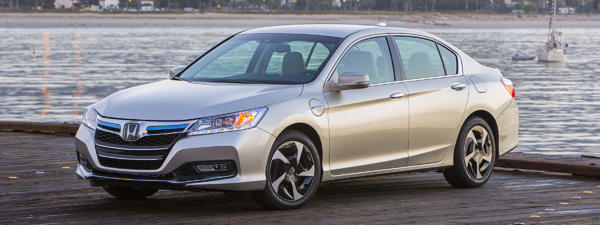 Honda Accord Plug-In goes on sale in CA and NY, raising the ante in the fuel-economy game