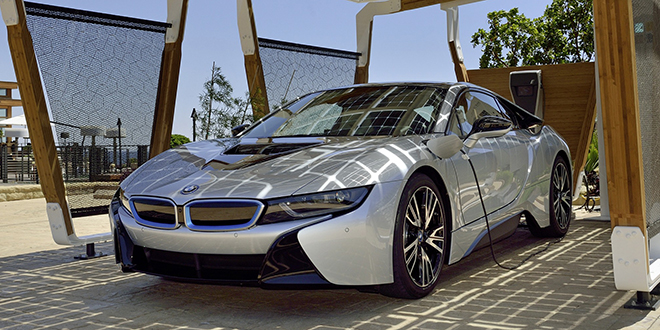 PG&E and BMW team up to test V2G services