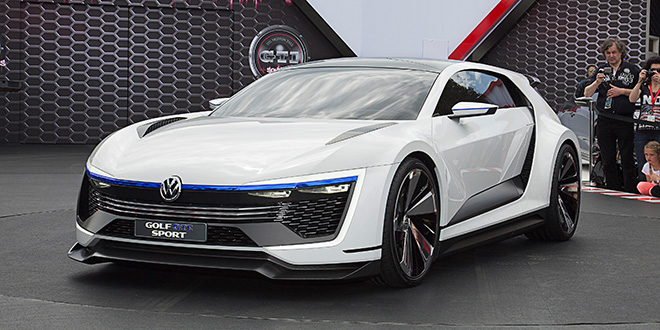 VW Golf GTE concept plugs in and gets sporty