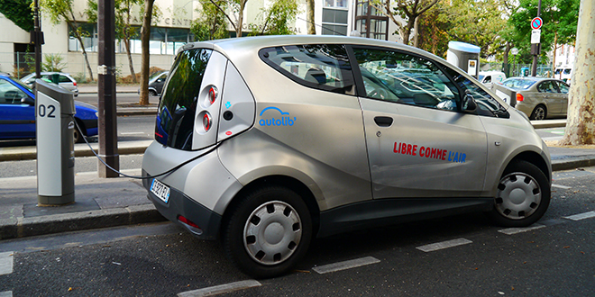 Bolloré’s electric Bluecar, with novel solid-state batteries, coming to London