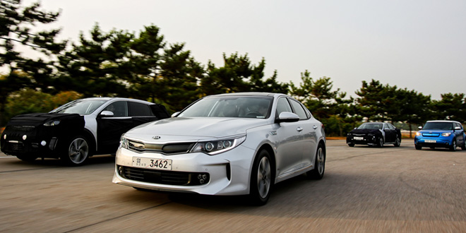 Kia announces five-year “green car road map,” releases details of Optima PHEV