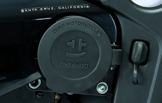 CHAdeMO-covered (Zero Motorcycles)