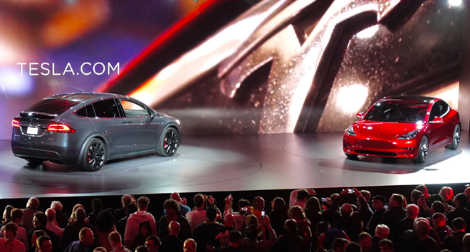 Tesla Model 3 unveiling 3- Steve Jurvetson (CC BY 2.0)