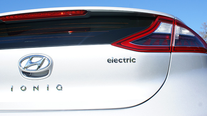 Hyundai announces plans for 8 EVs and 3 fuel cell vehicles