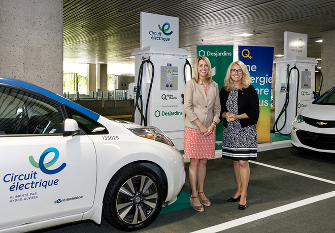 ﻿Québec bank installs urban charging superstation