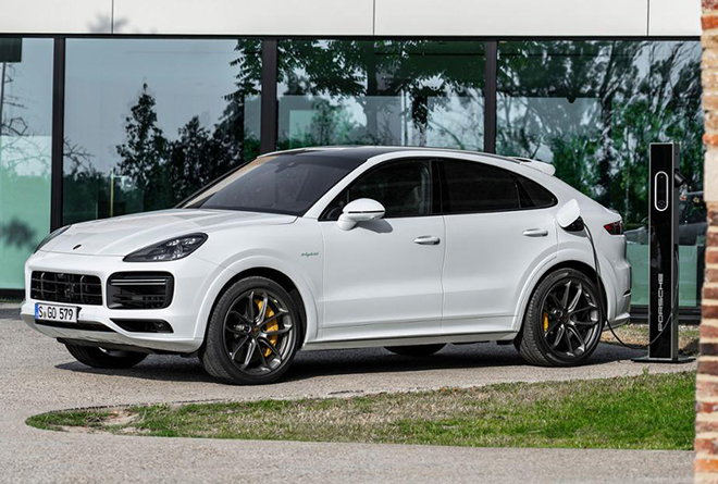Charged EVs  The most powerful Porsche Cayenne is a plug-in hybrid -  Charged EVs
