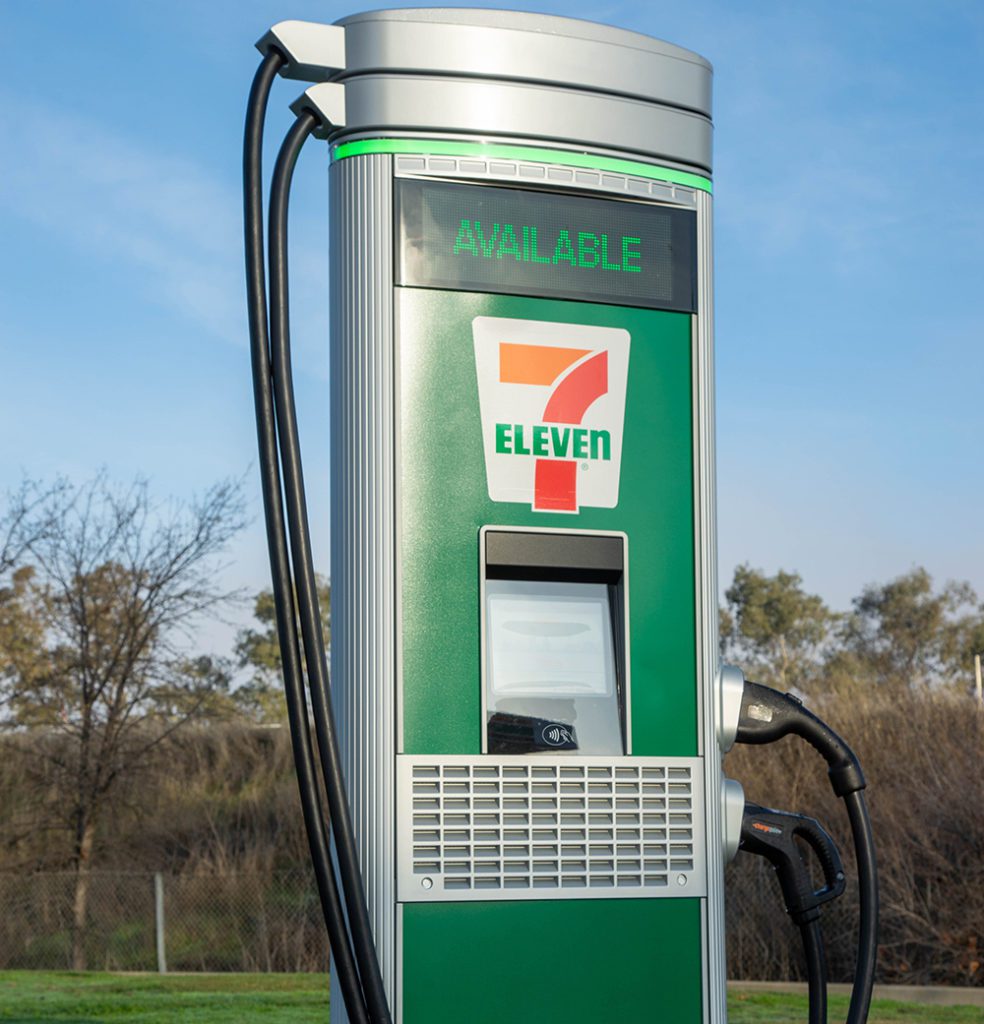 7-Eleven to install 500 fast charging stations by the end of 2022