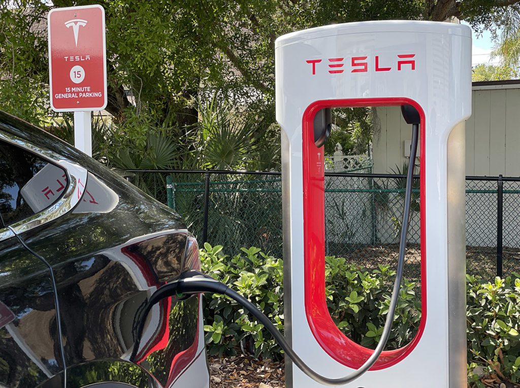 Tesla says “No, thanks” to California subsidies for Supercharger projects