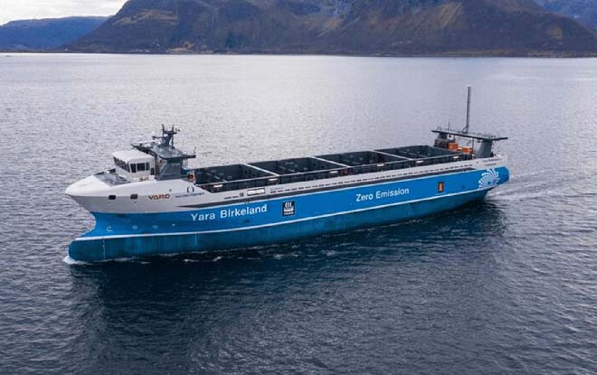 Autonomous electric cargo ship with 7 MWh battery capacity sets sail in Norway