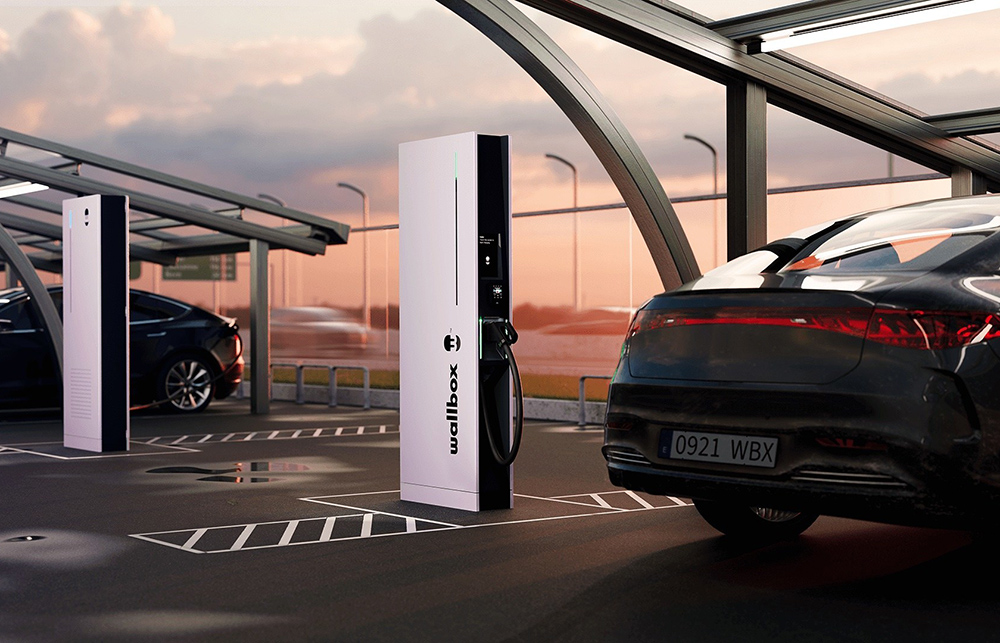 Wallbox unveils new Hypernova public charger with up to 350 kW of power