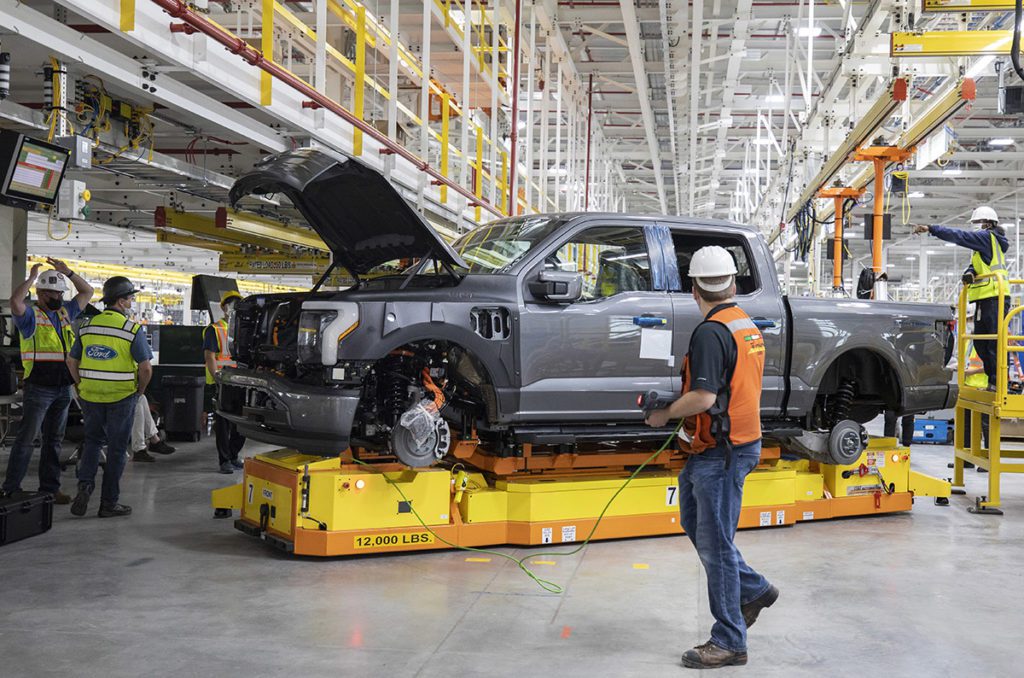 Ford to increase production of F-150 Lightning (again)