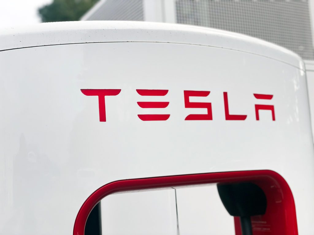 Charged EVs | Tesla Supercharger stations in Texas to feature CCS ...