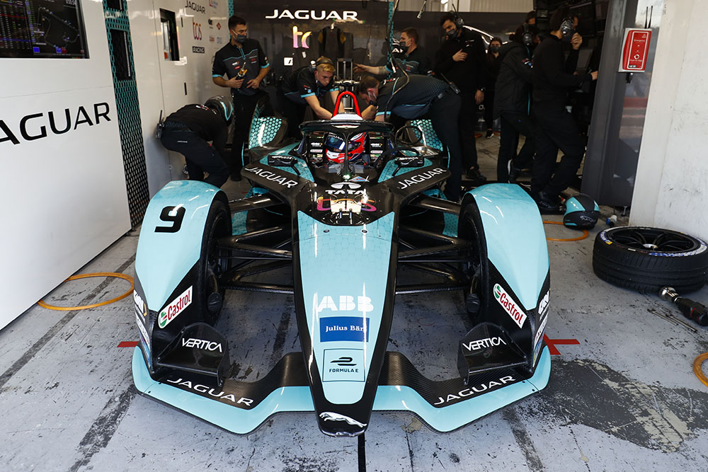 Jaguar Formula E team uses second-life I-PACE batteries for energy storage