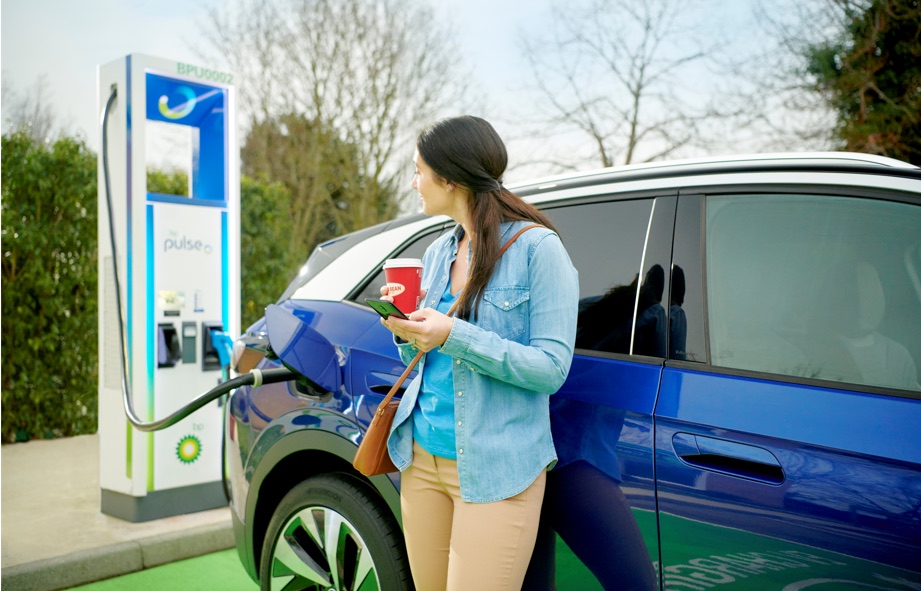 bp pulse to install 900 charge points at Marks & Spencer stores