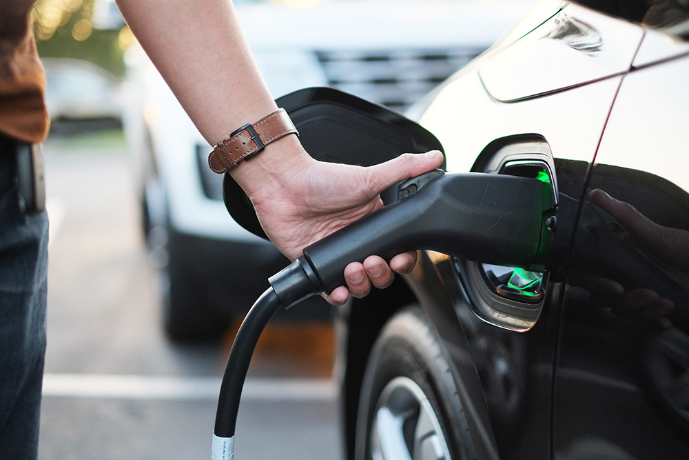 Florida Power & Light offers all-inclusive EV charging program featuring Enel X Way chargers