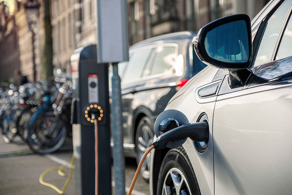 Battery passports will trace content and carbon footprint of EV batteries in Europe