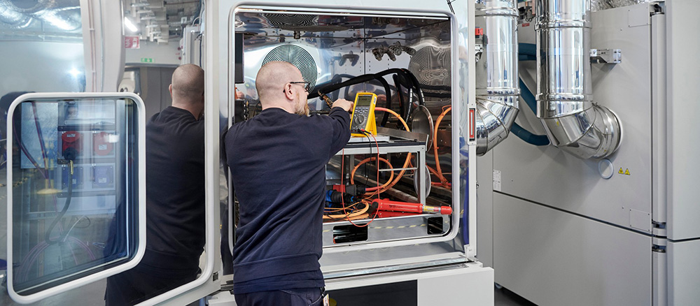 New Scania battery lab to include Keysight’s battery test system