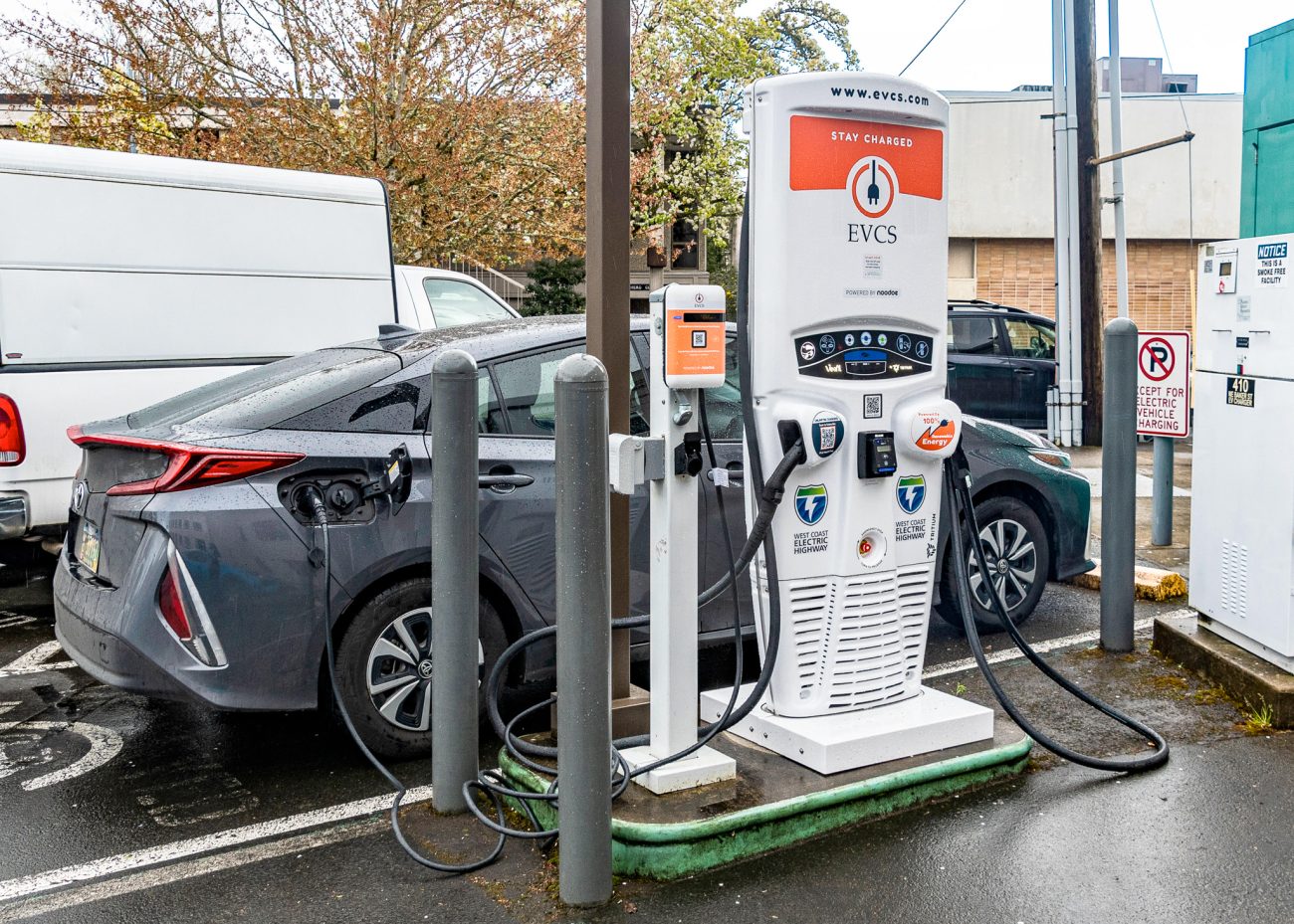 Electrify America to double number of EV chargers as wave of electric  vehicles come to market