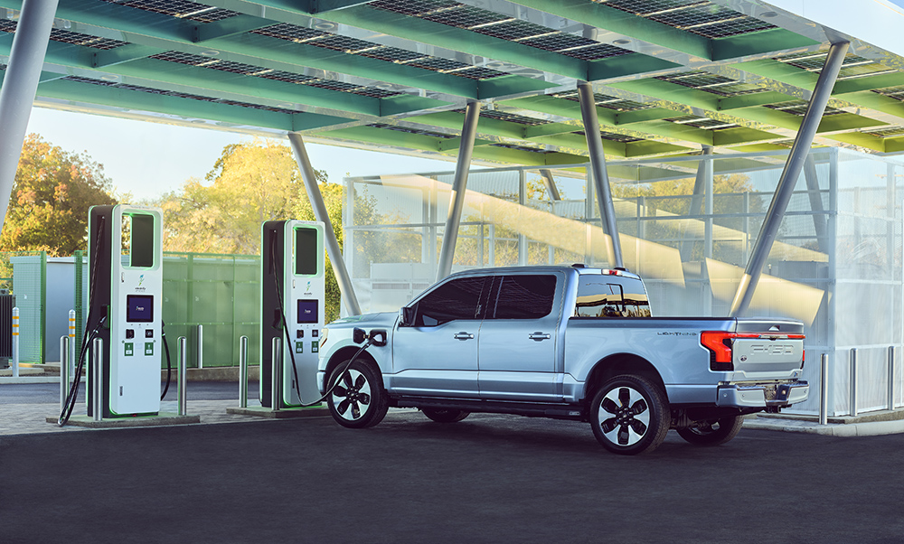 Ford F-150 Lightning buyers get 250 kWh of free fast charging from Electrify America
