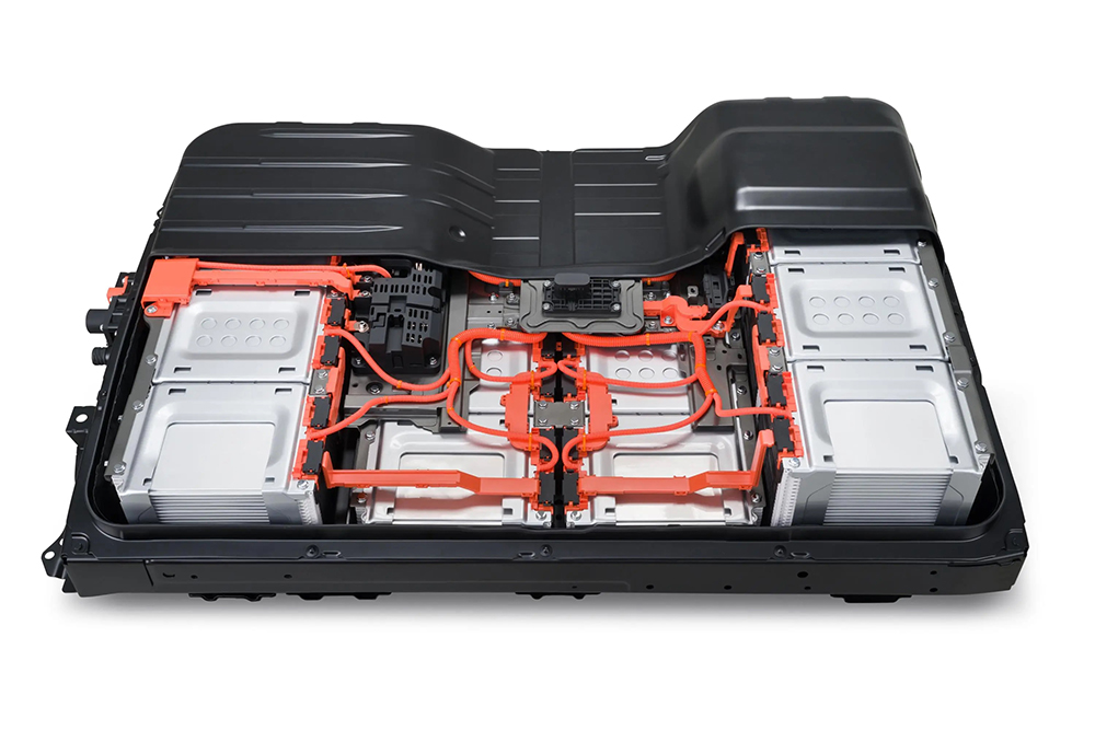 Nissan exec: EV batteries lasting longer than predicted
