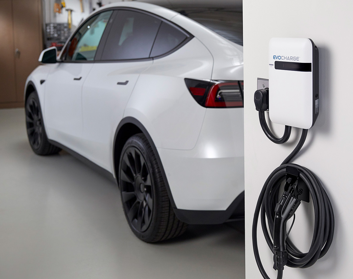 EvoCharge 40 amp charging station Charged EVs | EvoCharge launches new line of 40-amp charging stations