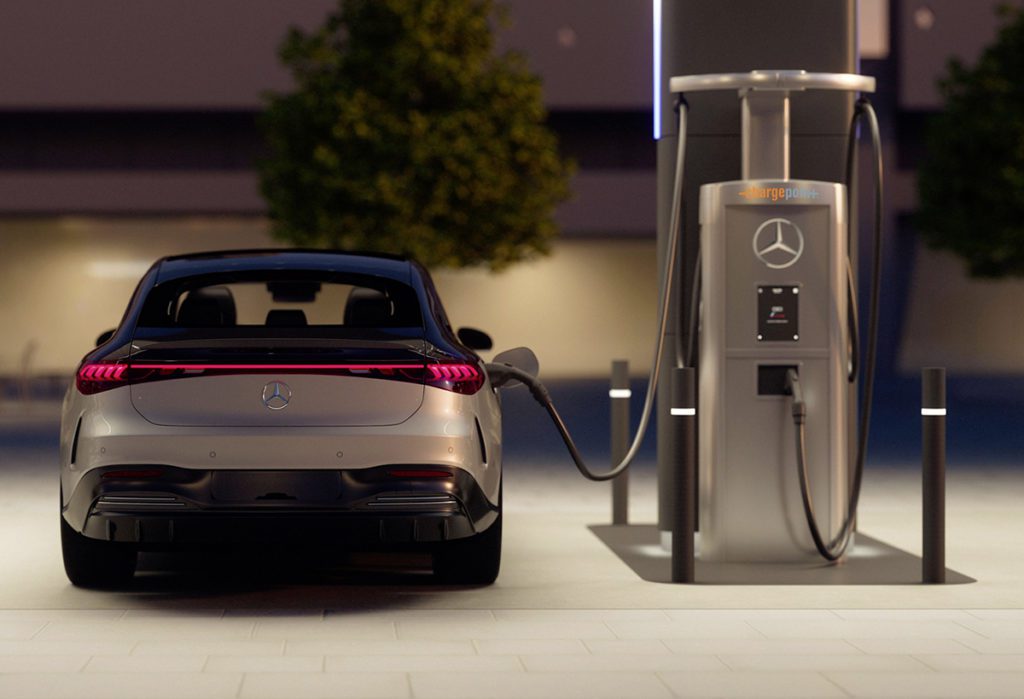 Mercedes to launch branded EV fast charging network, starting in North America