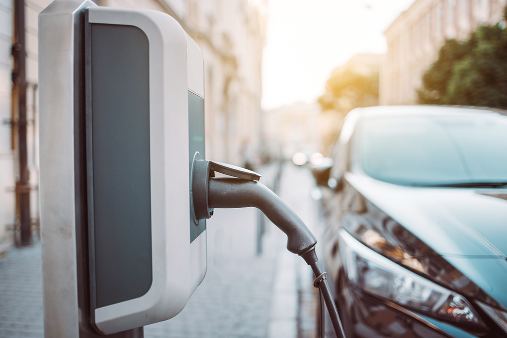 Charged EVs | Proposed UK legislation consists of 99% reliability commonplace for public charging