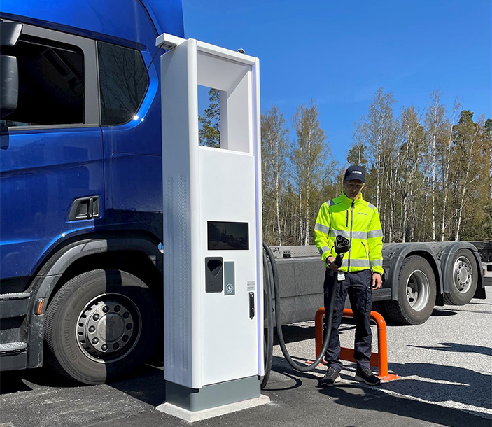 ABB E-mobility and Scania successfully test Megawatt Charging System