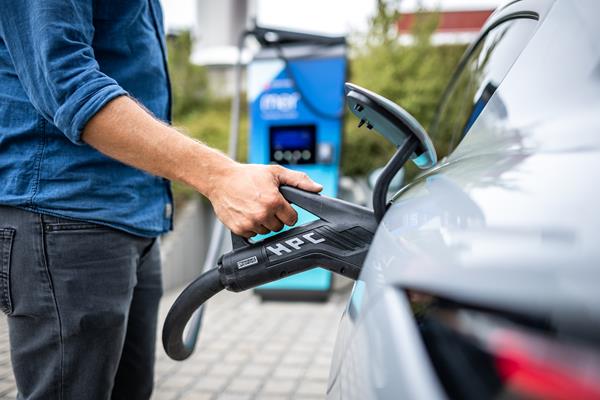 Mer, Hubject and Driivz to demonstrate Plug and Charge seamless EV charging system