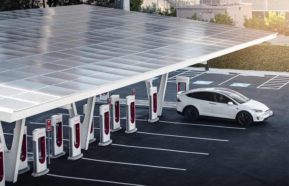 Major UK petrol station chain to buy Tesla EV chargers