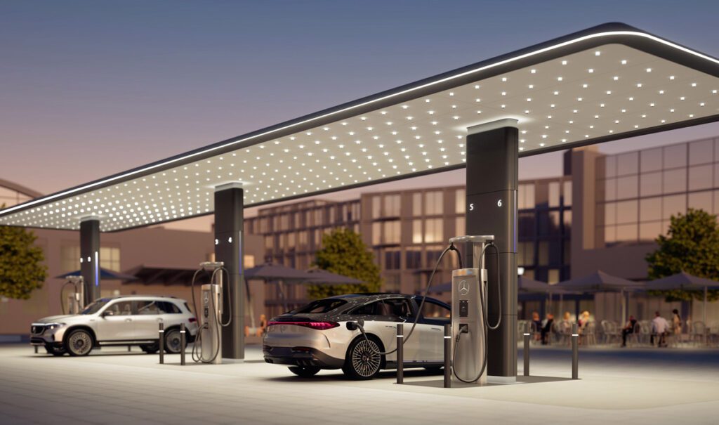 Mercedes-Benz opens the first charging hub in its premium US EV charging network