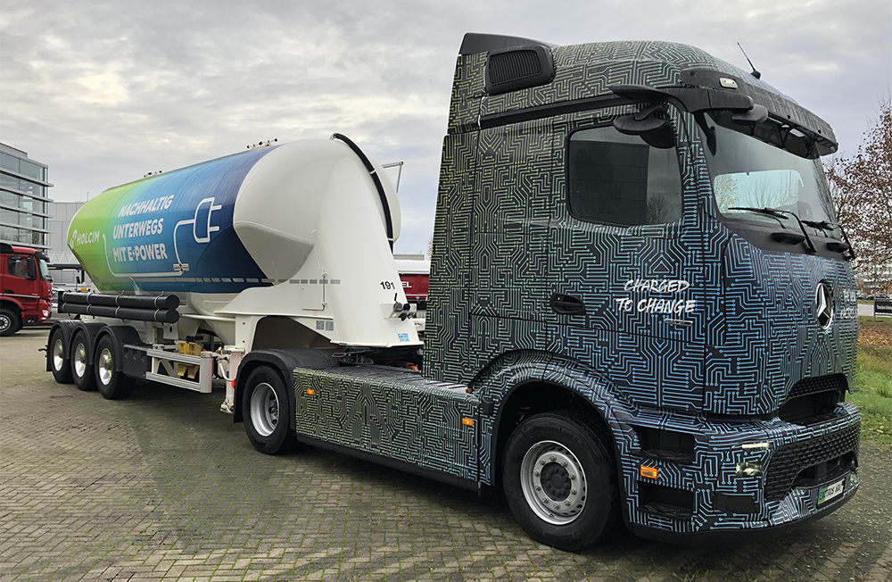 Swiss cement supplier Holcim to order 1,000 Mercedes-Benz eActros 600 electric trucks