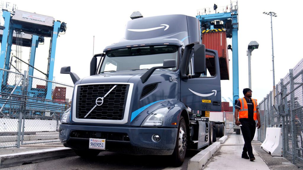 Amazon adds Volvo electric drayage trucks to its EV fleet