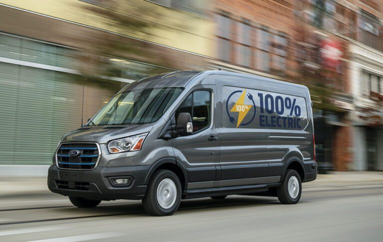 2022-ford-e-transit_100769601_h