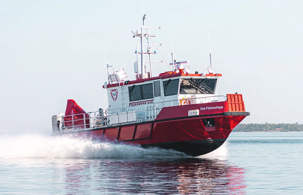 Molabo supplies electric drives for hybrid propulsion system for firefighting boat