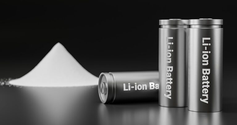 Pile of lithium-rich salt material from deposits for Li-Ion batt