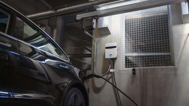 How Starline’s Scalable Busway Systems Can Transform EV Charging Infrastructure