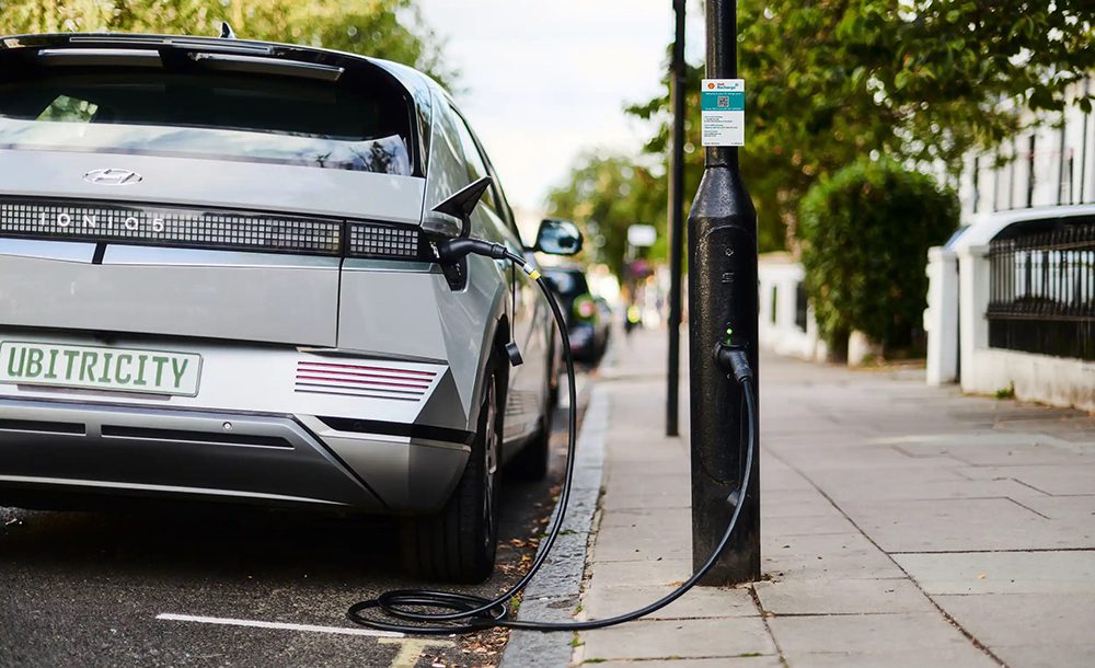 Birmingham UK partners with ubitricity for on-street EV charging point network