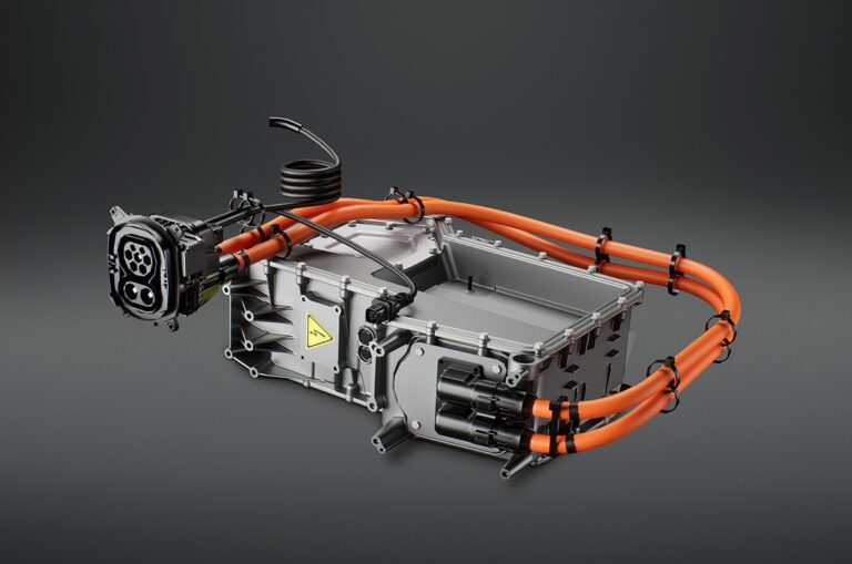 Scania-introduces-new-e-​machine,-battery-and-charging-options-for-electric-buses-