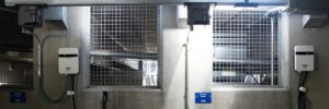 Download case study: How JE Dunn overcame EV charging installation obstacles with scalable track busway