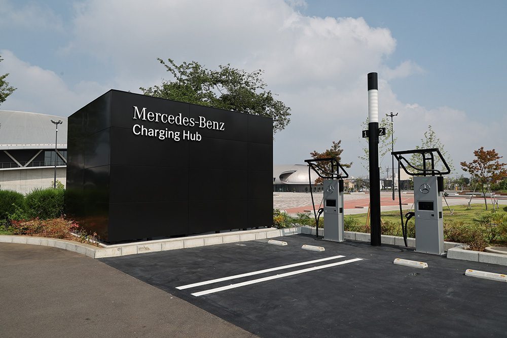 PowerX and Mercedes-Benz launch EV charging hub in Japan