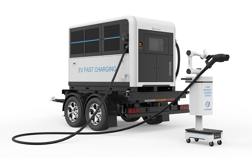 LiFe-Younger unveils iTrailer MAX megawatt-level mobile charging system