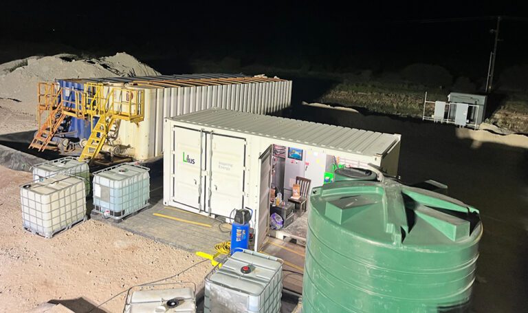 litus-pilot-night-shot-overview-logo