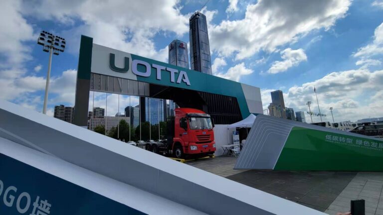 Whale Logistics buys 1,000 battery-swapping electric truck tractors from U Power