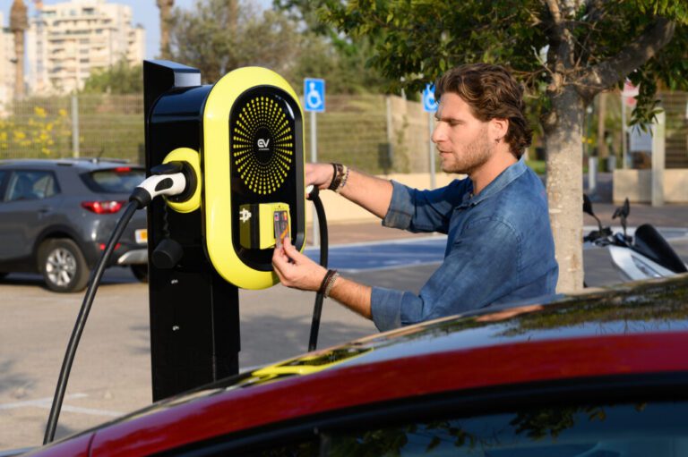 EV charging provider E-Plug chooses Nayax’s payment and charging management platform