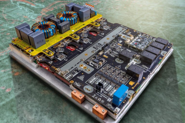 EU-consortium-aims-to-fit-a-22-kW-bidirectional-on-board-charger-in-a-4-liter-package