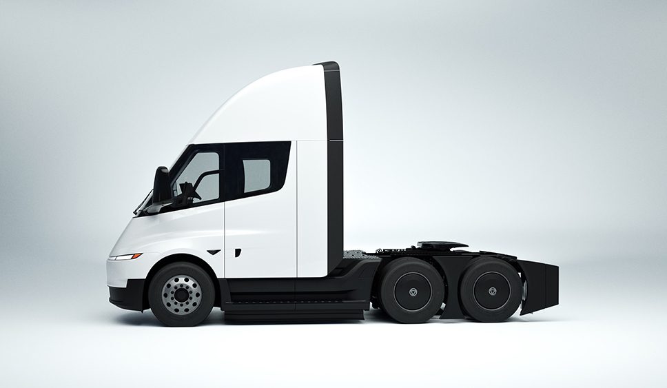 WattEV orders 370 Tesla Semis for deployment in California